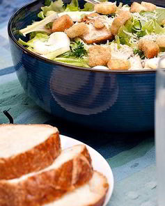 Салат Цезарь классический