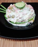 Салат Зимний со свежими огурцами