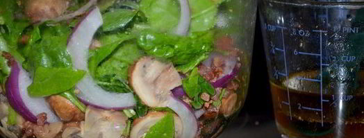 шпинатный салат с грибами. Шаг 2