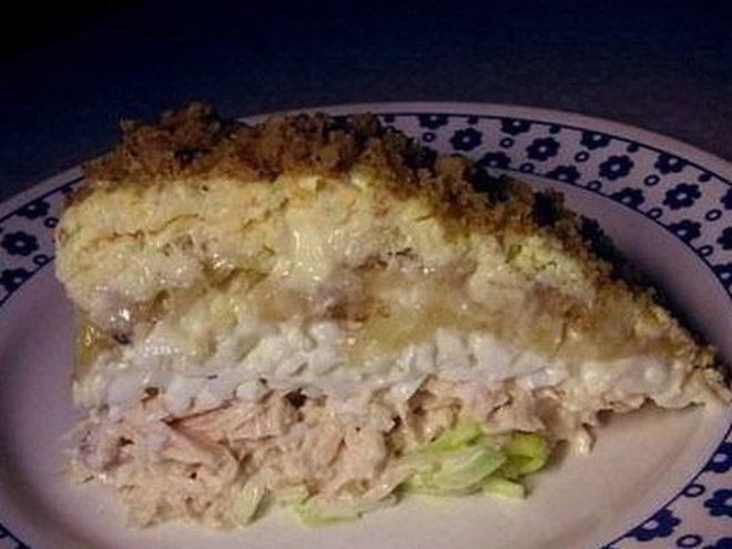 Рецепт слоеного салата нежность с курицей и бананом