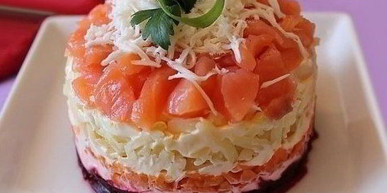 Слоеный салат Семга на шубе