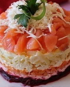 Слоеный салат Семга на шубе