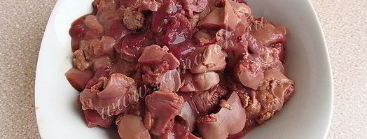 теплый салат из куриной печени. Шаг 7