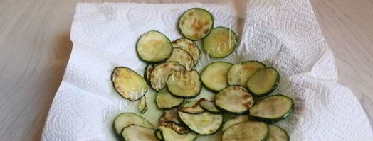 теплый салат с цукини и фаршем. Шаг 5