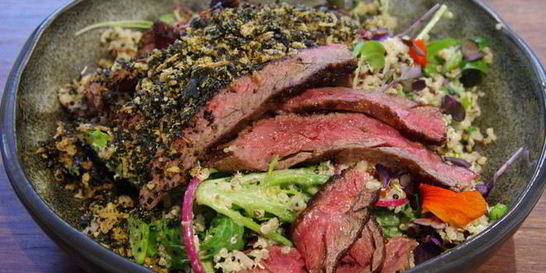 Вкусный салат с говядиной и болгарским перцем