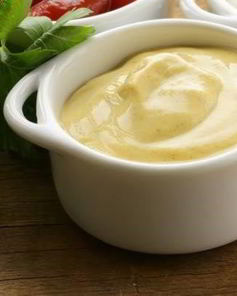 Горчичный соус к рыбе на основе голландеза