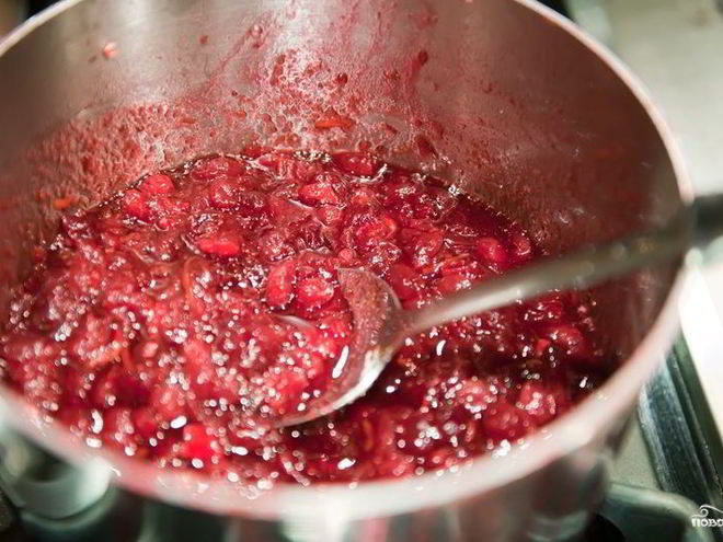 Рецепт клюквенного соуса к мясу