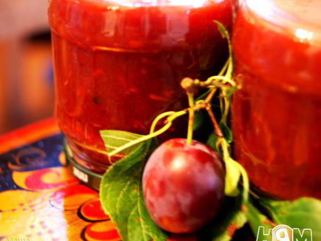 Рецепт острого сливового соуса