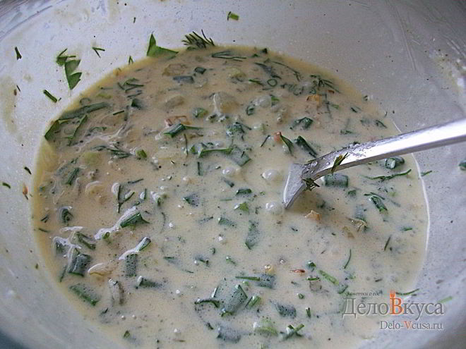 Рецепт сливочного соуса из сметаны, лука, чеснока и зелени