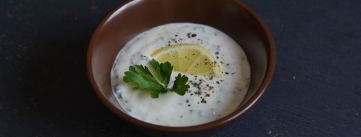 соус из йогурта с зеленью и хреном. Шаг 6