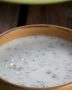 Соус из мацони с огурцами и мятой