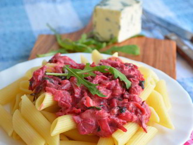 Рецепт соуса из свеклы и голубого сыра к пасте