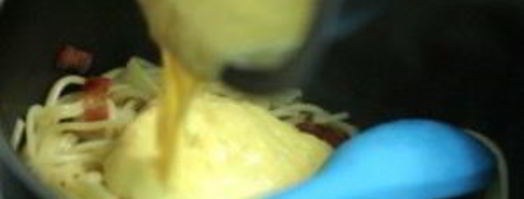 соус карбонара со сливками. Шаг 3