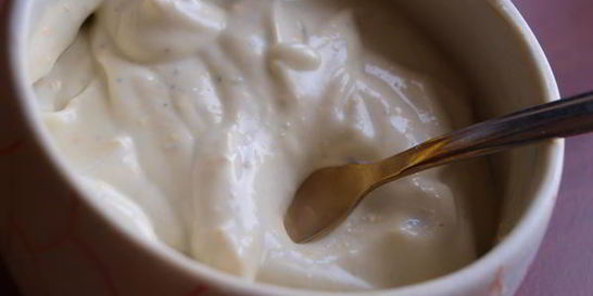 Соус на основе сыра с голубой плесенью