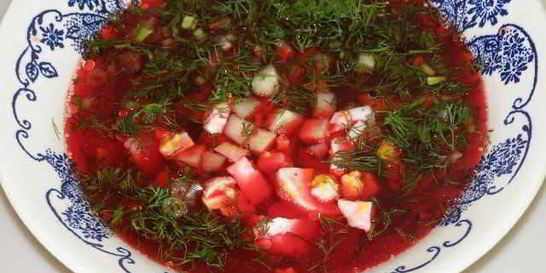 Борщ холодный с ботвой