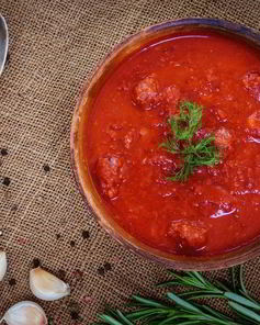 Борщ с фрикадельками