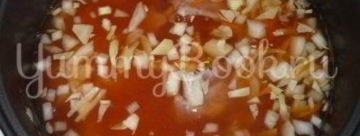 борщ с паровой свеклой и яйцом из мультиварки. Шаг 3