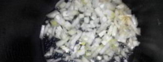 борщ с тушенкой в мультиварке. Шаг 5