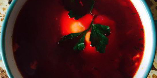 Борщ с вяленой свининой