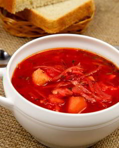 Борщ со свежими помидорами