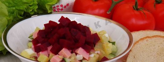 холодный борщ из маринованной свеклы с колбасой. Шаг 6