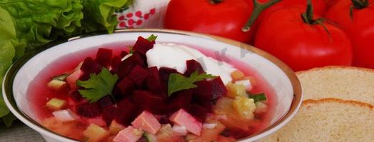 холодный борщ из маринованной свеклы с колбасой. Шаг 7