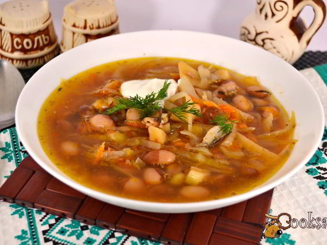 Рецепт постного борща с килькой и фасолью