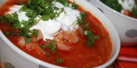 Вкусный борщ на домашней курице