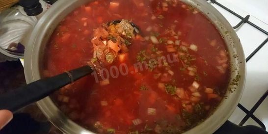 Вкусный борщ на пару в сковороде вок