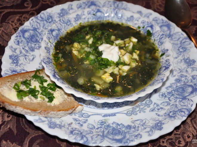 Рецепт зеленого борща из крапивы