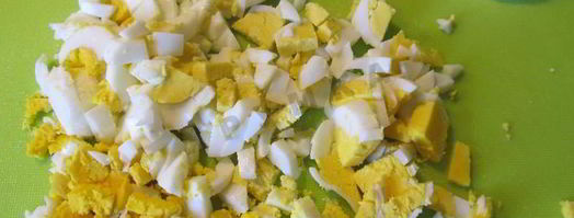 зеленый борщ с крапивой, щавелем и яйцом. Шаг 11