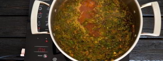 зеленый борщ со щавелем и яйцом. Шаг 17