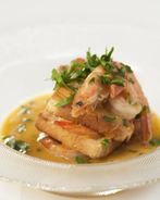 Дуэт из креветок в соусе буйабес