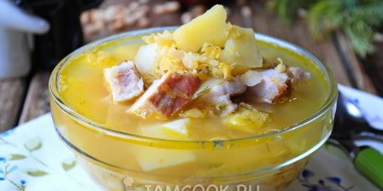 Гороховый суп с копченой курицей