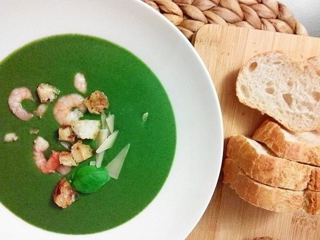 Рецепт крема-супа из шпината с креветками