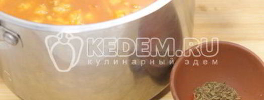 мексиканский суп с фаршем, перчиками холопенью и мякотью помидоров. Шаг 4