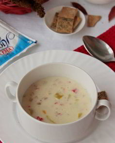 Сливочный крем-суп с крабовыми палочками