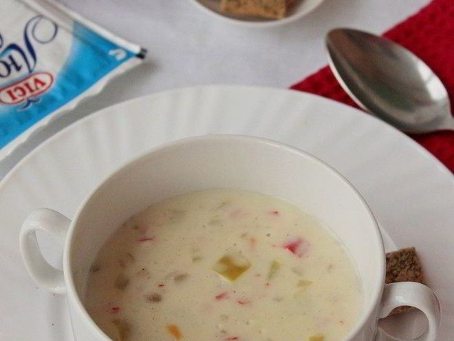 Рецепт сливочного крема-супа с крабовыми палочками