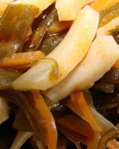 Солянка из морской капусты