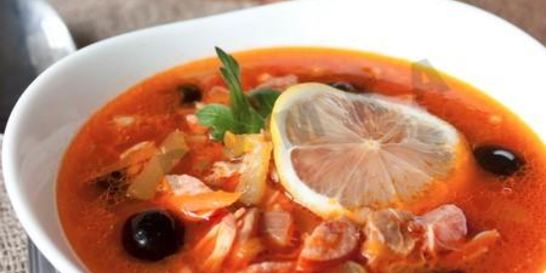 Солянка мясная сборная