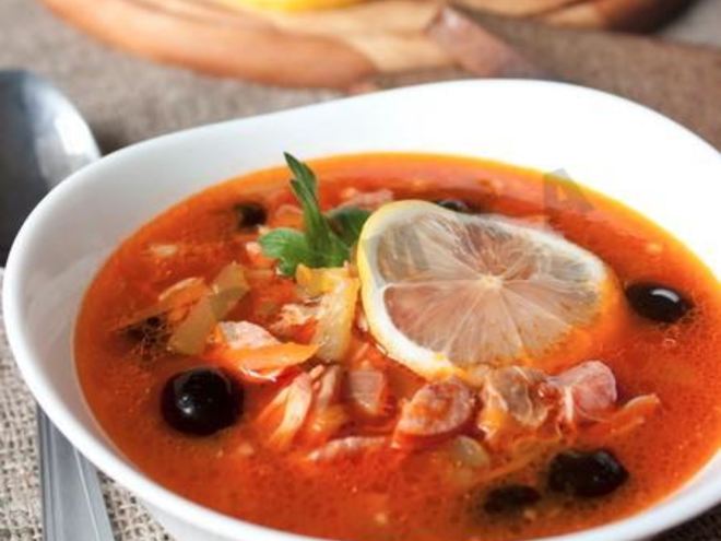 Рецепт солянки мясной сборной