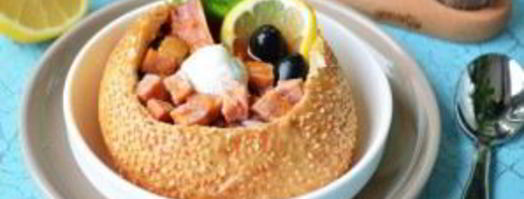 солянка с копченостями в хлебе. Шаг 9