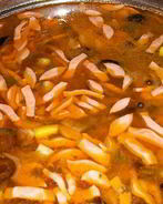 Солянка с опятами и куриным сердцем