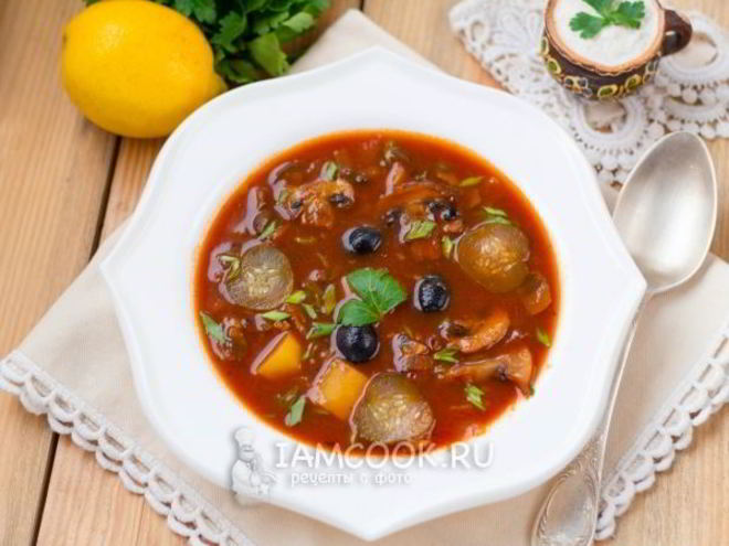 Рецепт вегетарианской грибной солянки