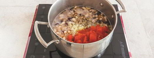 суп из фасоли с помидорами и тимьяном. Шаг 3