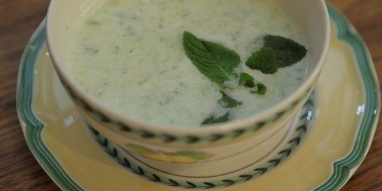 Суп из кабачков с мятой