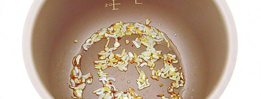 суп из консервированной сайры с пшеном в мультиварке. Шаг 4