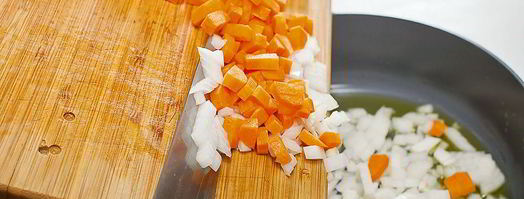 суп из красной рыбы с яблоками. Шаг 2