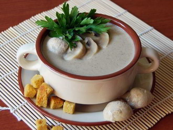 Рецепт молочного супа-пюре с шампиньонами