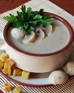 Молочный суп-пюре с шампиньонами